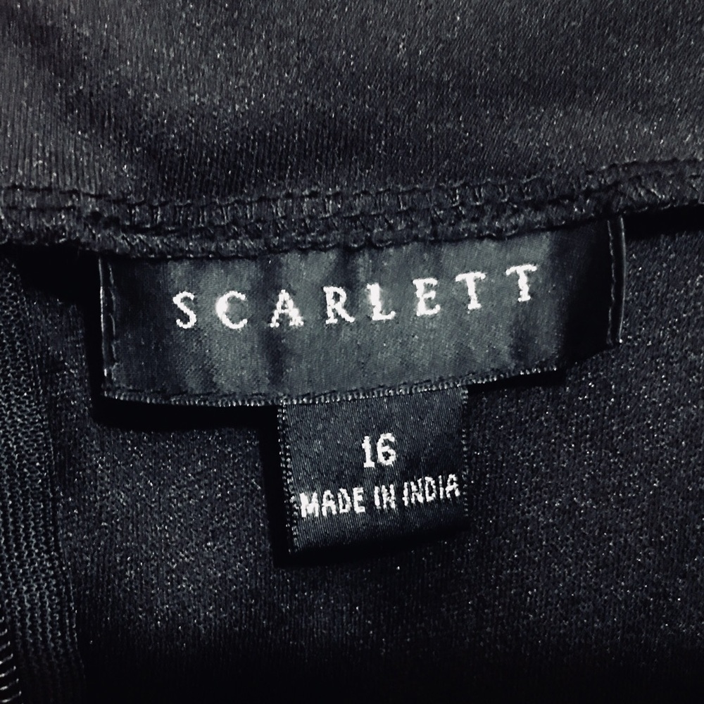 SOLD Scarlett Brand women’s black evening dress - Picture 8 of 8